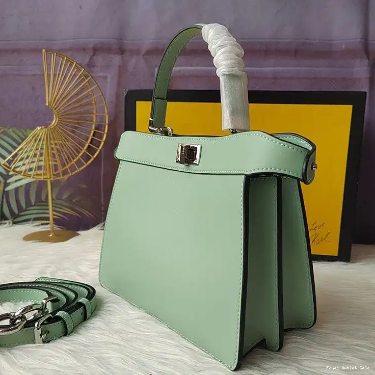 Cheap Petite ISeeU Peekaboo Nappa Fendi Bag In Leather Green 0515